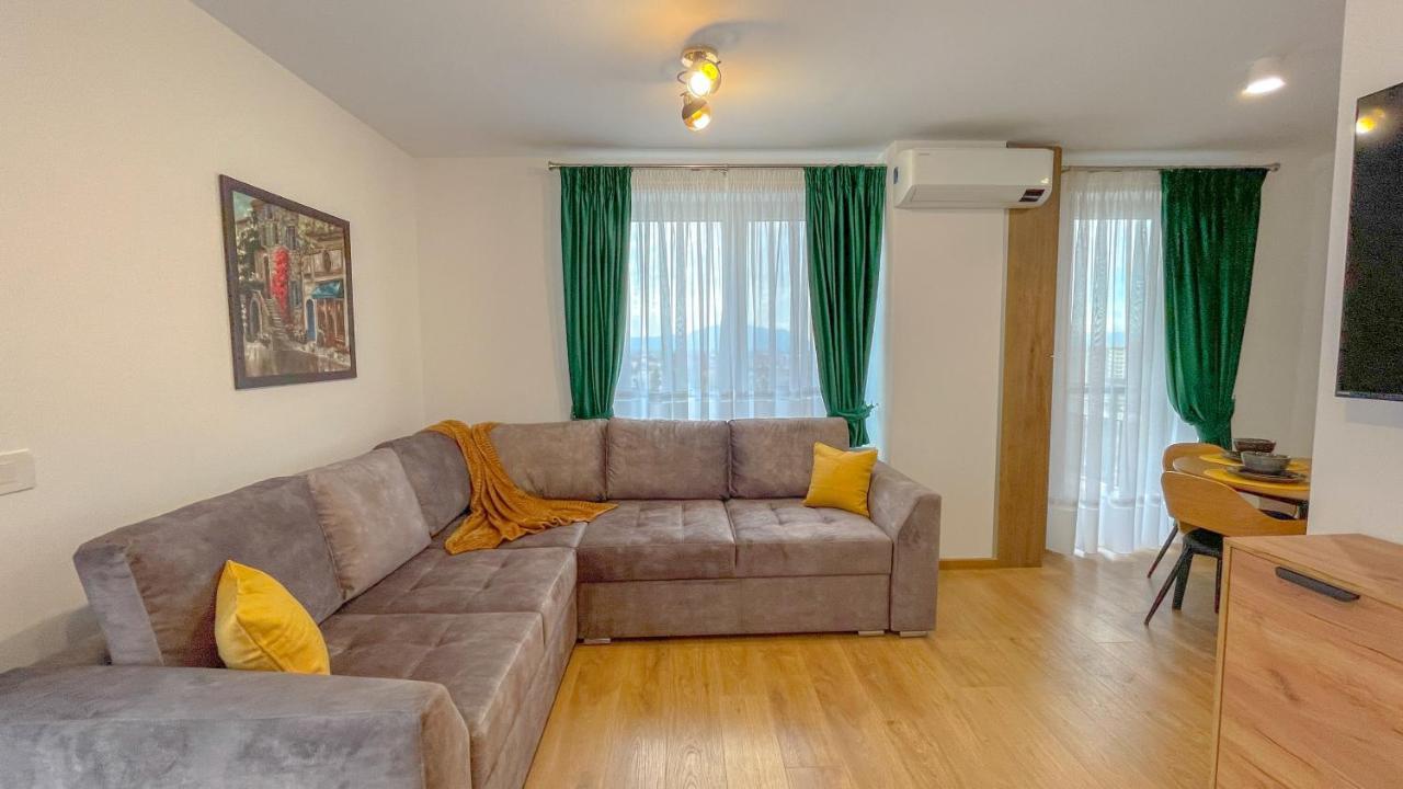 Dreamview Apartment With Private Parking Brașov Exterior foto